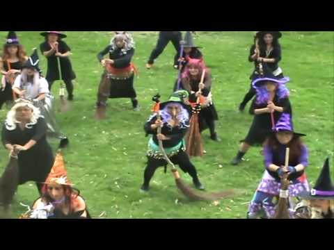 Feliz Día De Brujas | Brujas Baile | Laura Citalan