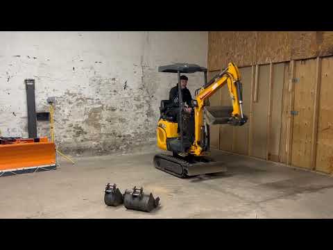 Video: Xiniu XN 12-8 mini excavator 1