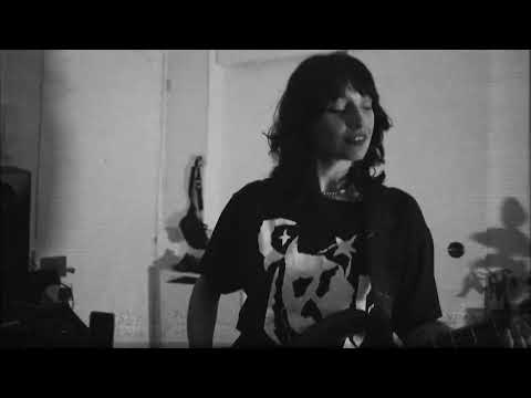 Sydney Valette - Please ( Home session with Lila Ehjä)