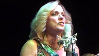 Rhonda Vincent and the Rage / Kentucky Borderline