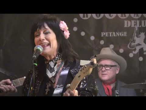 JAMES INTVELD AND ROSIE FLORES 002