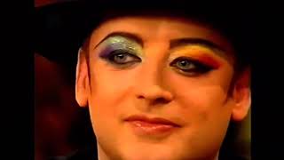 Boy George - Same Thing In Reverse (Interview &amp; Performance)