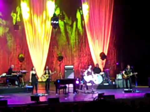 Butterfly Boucher - I can't make me (Live)