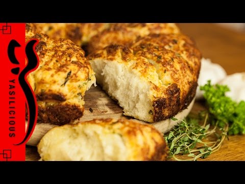 ZUPFBROT-KRANZ mit Knoblauch und Käse / PULL APART BREAD / BROTRING – Grillbeilage /Partybrot