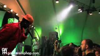 Big Sean &quot;Way Out&quot; f/ Mr. Hudson LIVE in Chicago