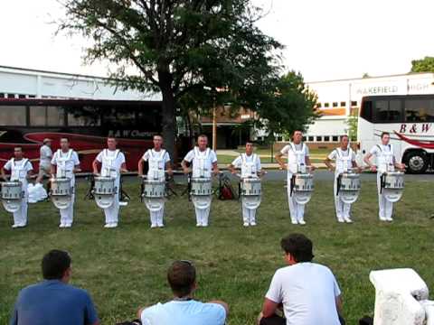 Phantom Regiment Drumline Snares 2010 - Arlington VA lot 2