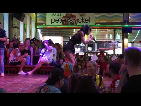 Mallorca Bierkönig 2023 Malin Brown live  mit Mannschaftsfahrt