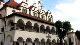 preview picture of video 'Drive through the historic city center of Levoca (Slovakia)'