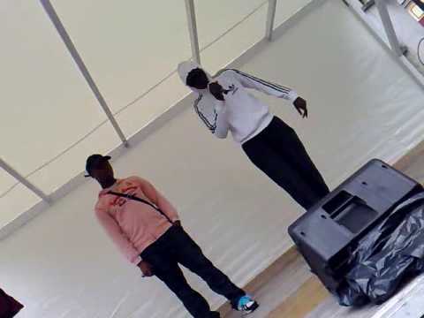 GBE & KDR FEiiTEE DiiVRYY