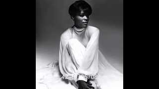 Somebody Bigger Than You and I - Dionne Warwick