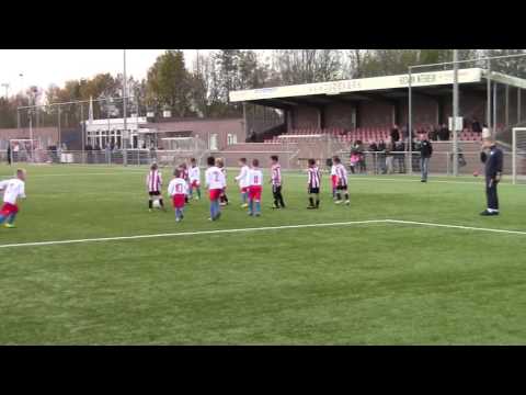00145 Alphense Boys F11 - Thuis