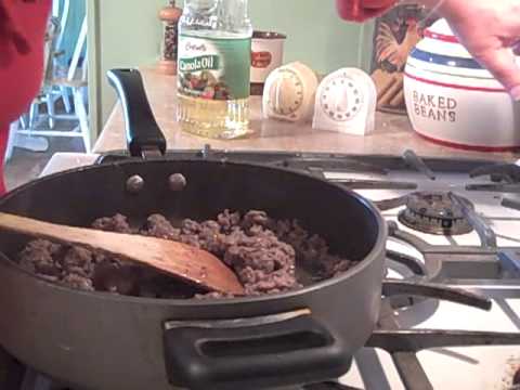 How to Make Biscuits And Gravy