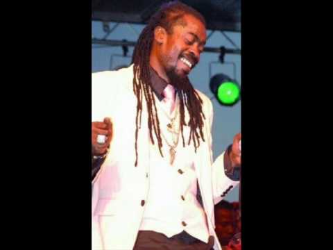 Beenie Man ft Neil Amos - Clean & Come Out {Hot Grabba Riddim} JULY 2010.