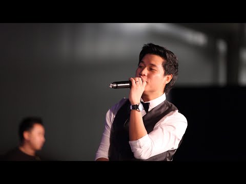 Yujin thao hu nkauj USA ( paub hnub no tsis paub yah kis)