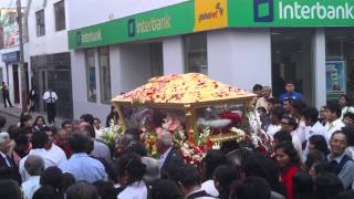 preview picture of video 'Procesion de Santa Fortunata, Moquegua, Peru'