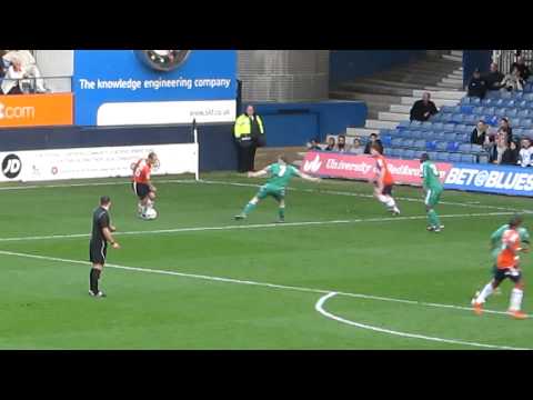 Luton Town 5-1 Hendon FACQ4 Tavernier Header 29th Oct 2011.MOV
