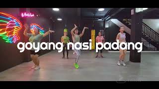 Download lagu GOYANG NASI PADANG | ZUMBA | DANCE WORKOUT mp3