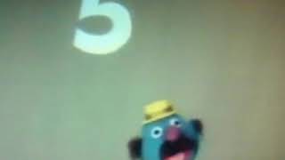 Classic Sesame Street: 5 People In My Family