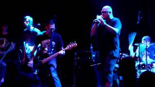 Deliquent Song [HD], by Voodoo Glow Skulls @ Paard van Troje (2011)