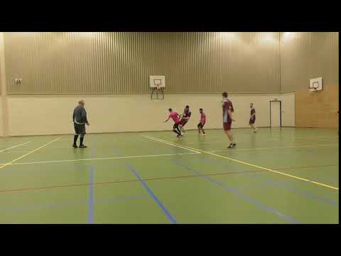 8.3.2018 VV De Dreef 4 - HMS 2 com 6-10 Goede bal Steef