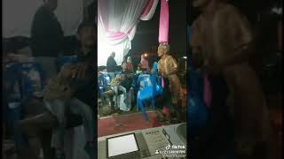 Download lagu VIRAL,NENEK INI NGAMUK DI SEBUAH ACARA PESTA KARENA CEMBURU BUTA mp3