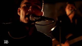 El Comandante Lyrics  Translation