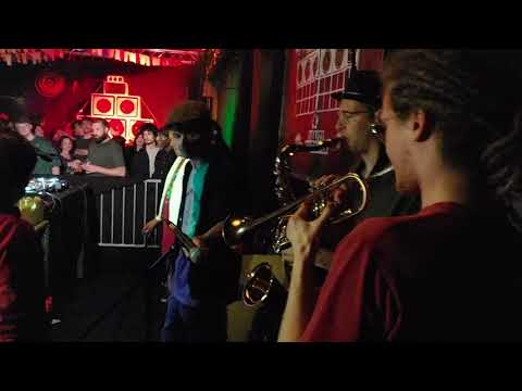 iRation Steppas _ Kilimanjaro + Live Horns Version - Hasselt