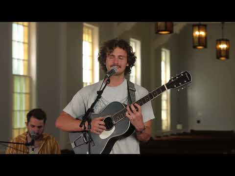 Back Porch Session: Evan Honer