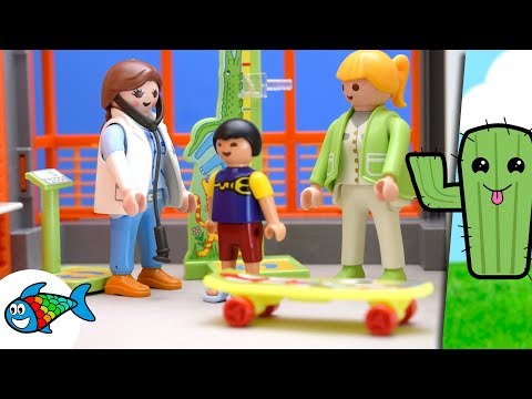 La revisión en el pediatra - Capítulo 7 - HOSPITAL CACTUS - Playmobil en Español
