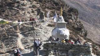 preview picture of video 'Nepal Trekking - The Everest Base Camp Trek'