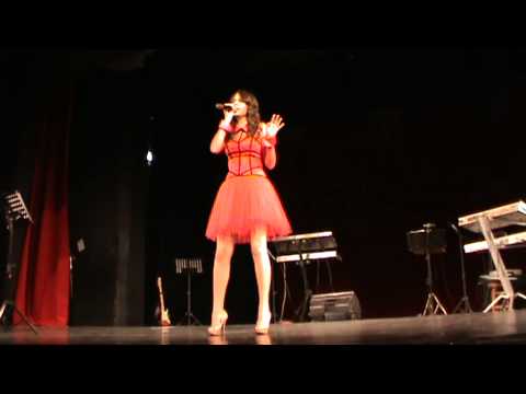 Andreea Olariu - Halo