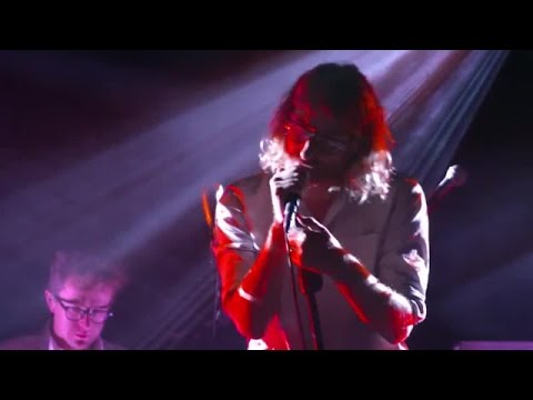 EL VY: "Return To The Moon" From "Live At 9:30" (Episode 101)