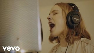 Bridgit Mendler - Snap My Fingers (In Studio Behind the Scenes)