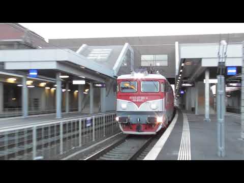 Delfinul 689 cu IR 1833 paraseste  Arad-ul