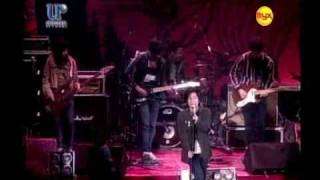 sandwich-bakit ang babae