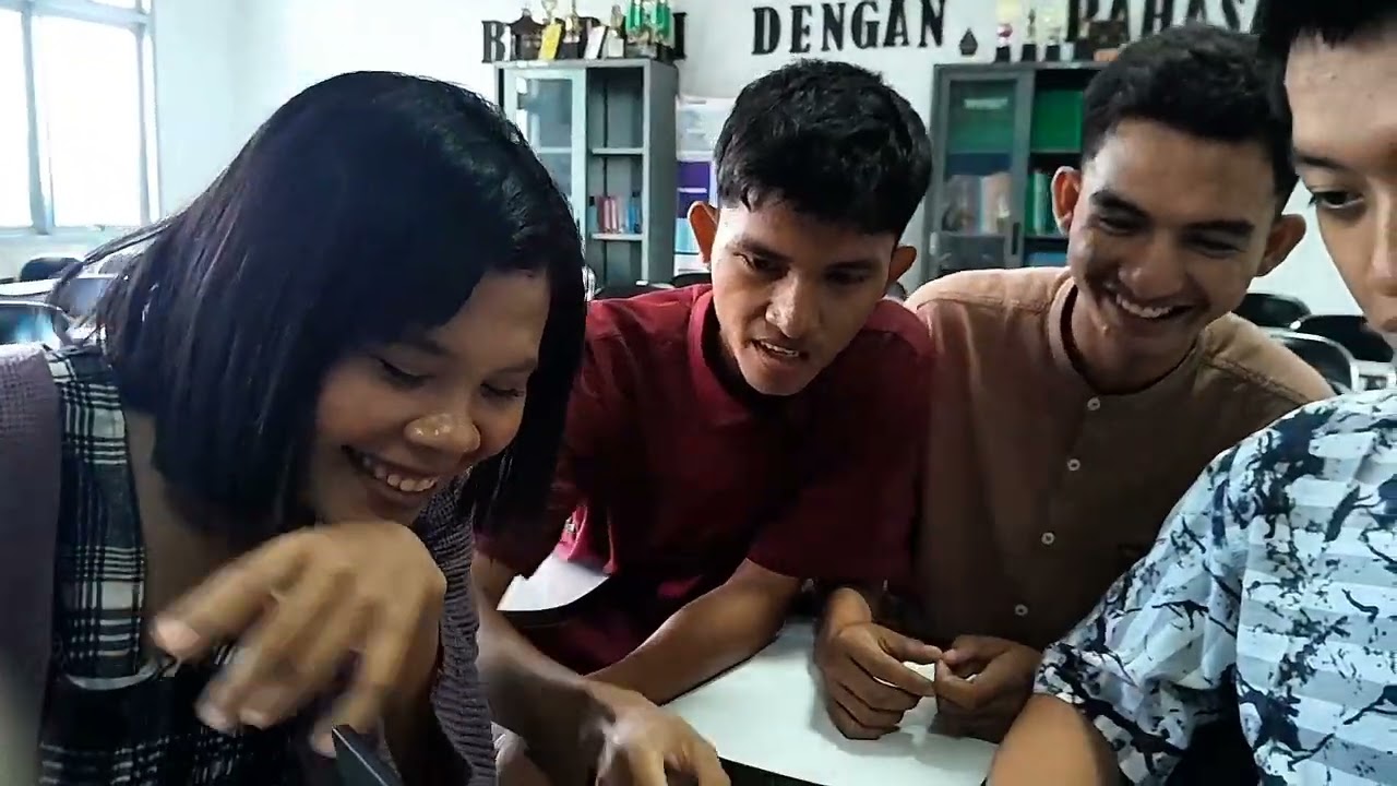 INTAN PUTRI LESTARI & JENNY DWI CARLINA | PROYEK MENGAJAR DENGAN PENDEKATAN DEEP LEARNING 