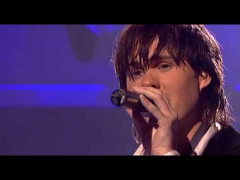 Boris singing "I've Got You Under My Skin" by Frank Sinatra - Liveshow 7 - Idols season 2