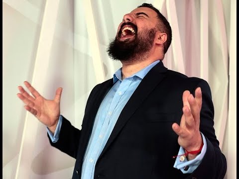 La increíble reacción de Alvaro "El Brujo" Morales al GOLAZO de chicharito