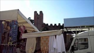 preview picture of video 'Mercato a Castelfranco Veneto - Anima Critica'
