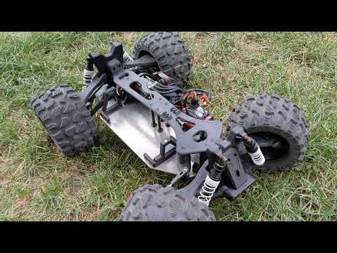 Robak Rc Car with magnetic body