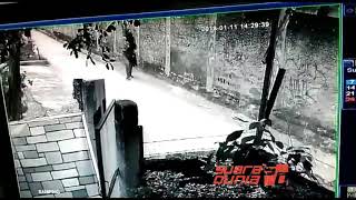 Download lagu Polisi Kantongi Identitas Pemotor yang Remas Payudara di Depok mp3