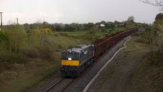 preview picture of video '071 on Waterford-Westport empty timber train west of Athlone 17-May-2013'