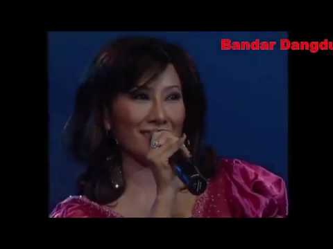 Di Gilir Cinta-Titta Ridzky
