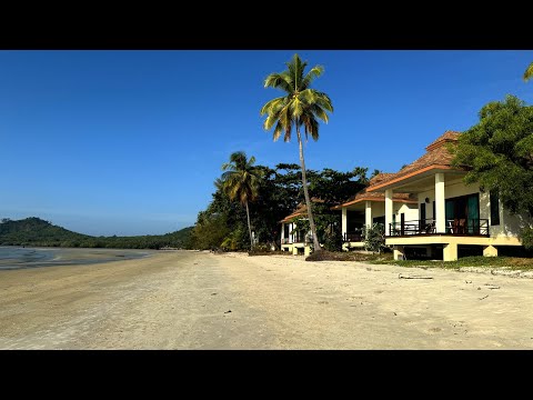 Утренняя прогулка по пляжу от отеля De Tara до Sivalai Beach Resort