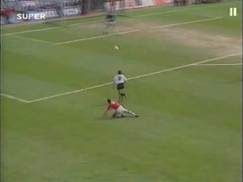 1988-89: Charlton Athletic v Manchester United