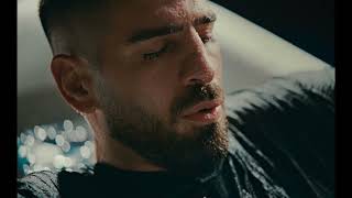 El Publicista ‘Impermeable’, de CHINA para Adolfo Domínguez anuncio