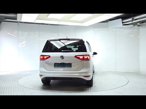 Volkswagen Touran TSI Comfortline - Image 2