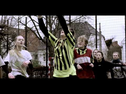 Nephew - "Va Fangool!" by Anders Vadgaard Christensen & Peter Wagner - VideoVideo project [HD]