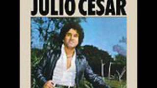 Kadr z teledysku Se Já Não Existe Mais tekst piosenki Júlio Cesar