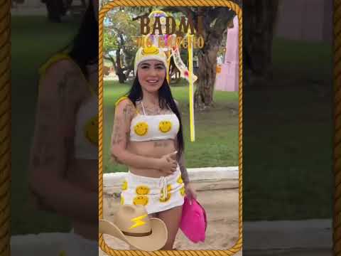 Lara juca com a MC Mirella no rancho do Carlinhos Maia